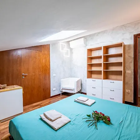 Attico Centro Apartament